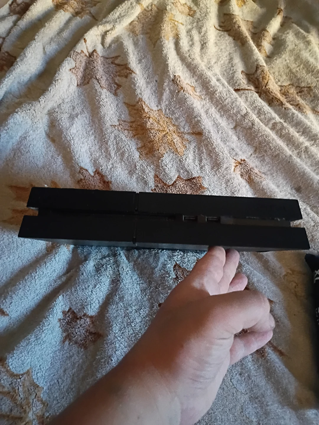 Sony PlayStation 4 Slim - photo 2