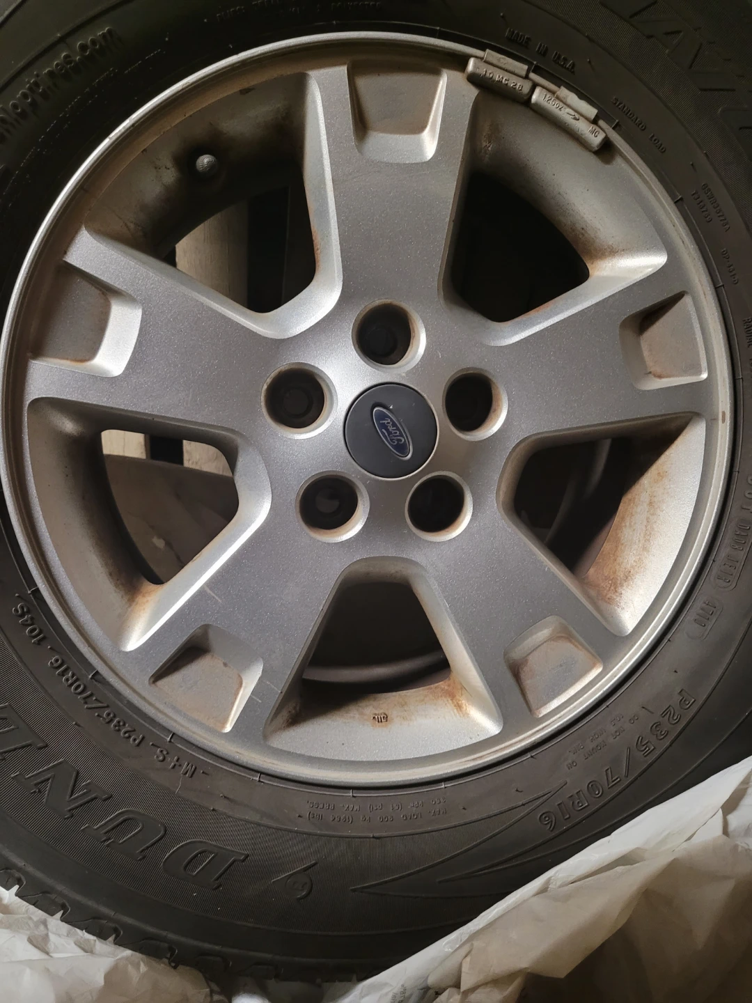 Ford Alloy Wheel Rim with Dunlop Tire - photo 2