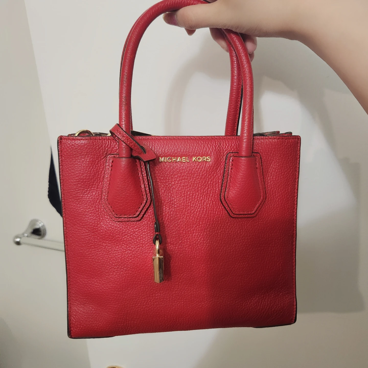 Michael Kors leathet mini Mercer Handbag - photo 5