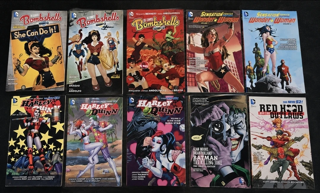 DC Graphic Novels - 10 Books