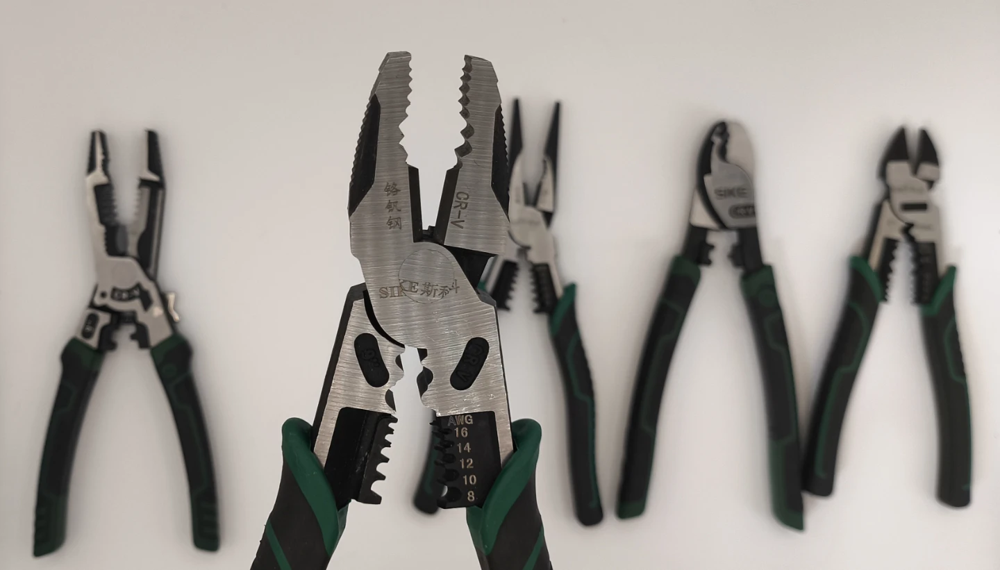 Professional 5-Piece CR-V Pliers Set - photo 3