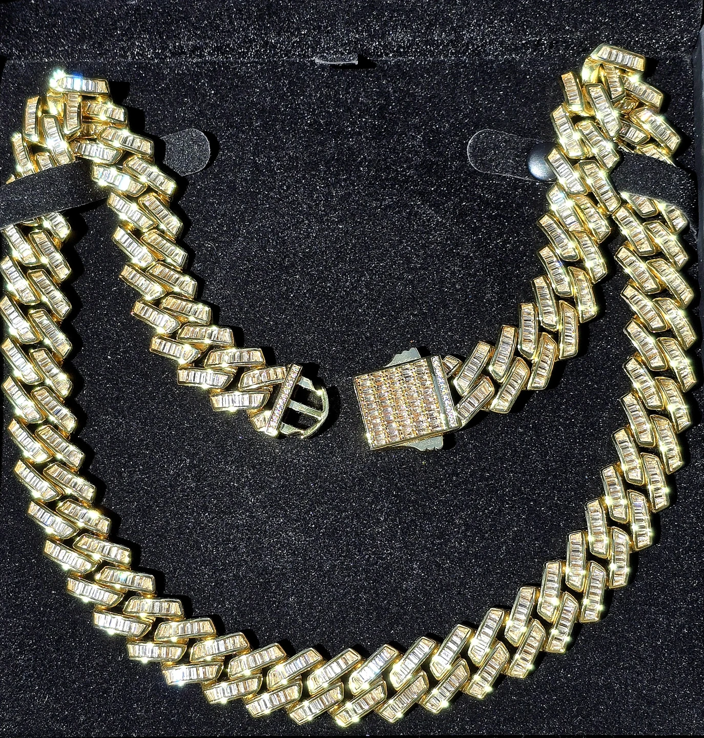 Fully Iced Cuban Link Chain - photo 4