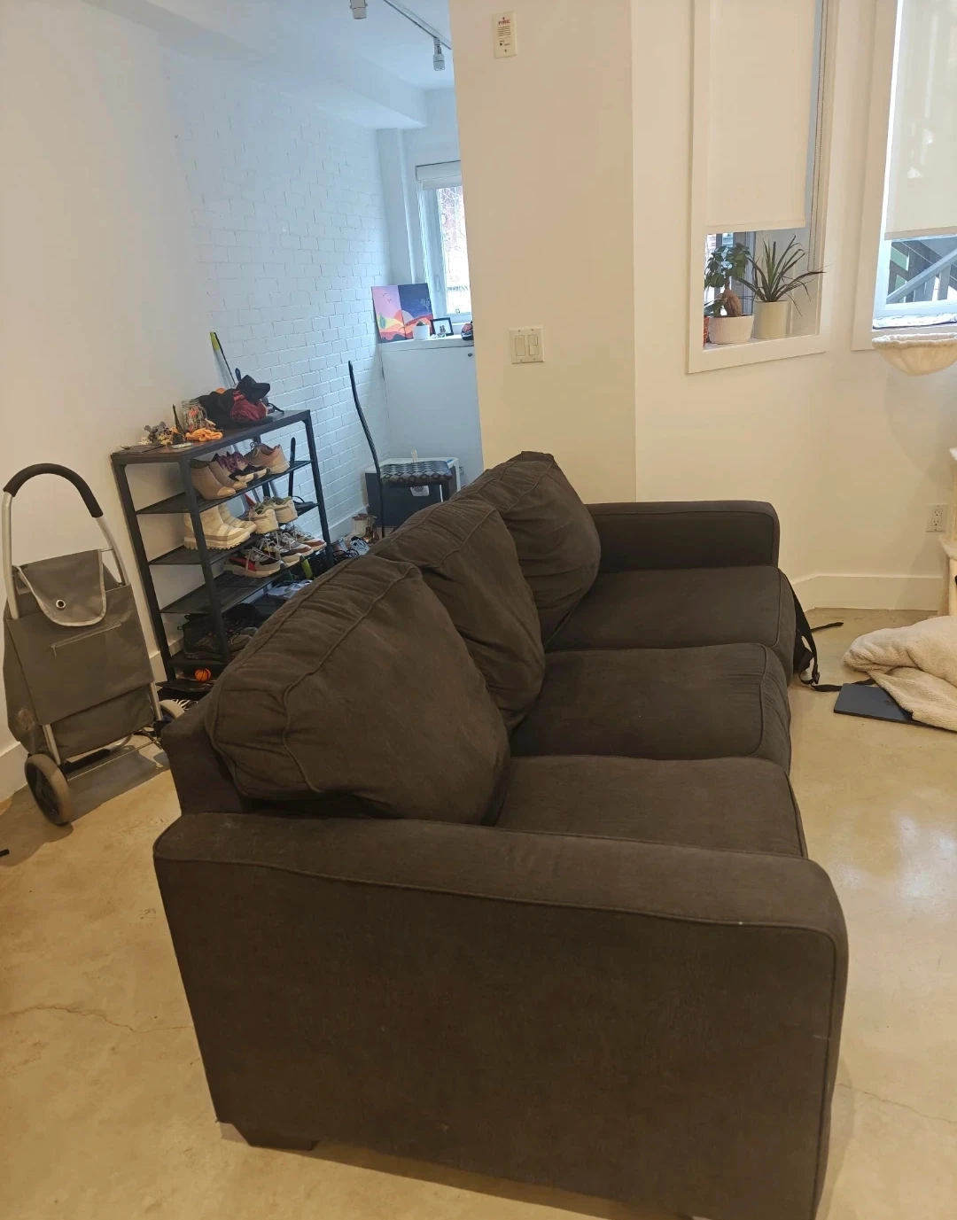 Dark grey sofa - photo 2