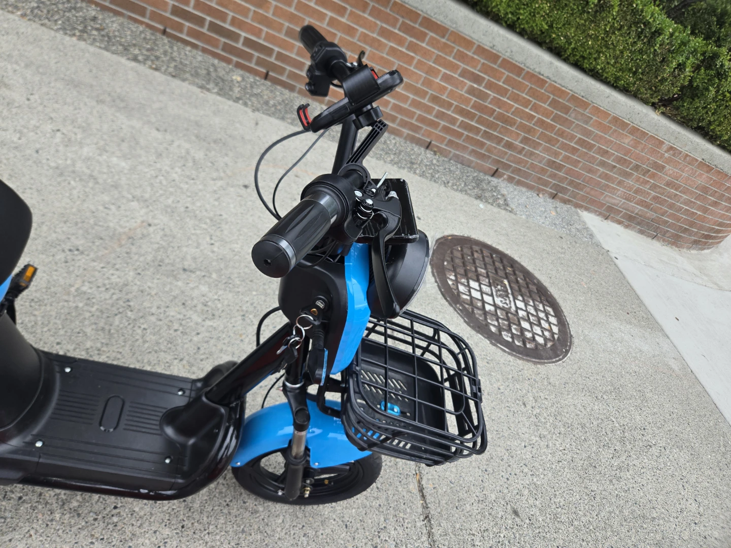 Electric Scooter - photo 3