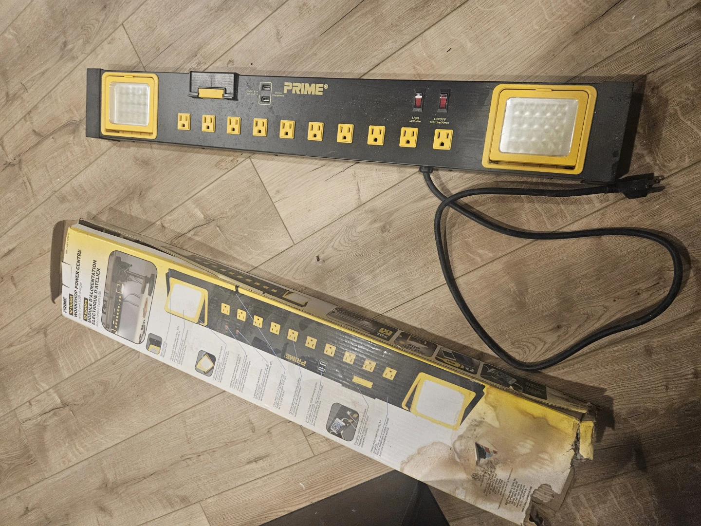 PRIME 10 Outlet Workshop Power Centre with Lights