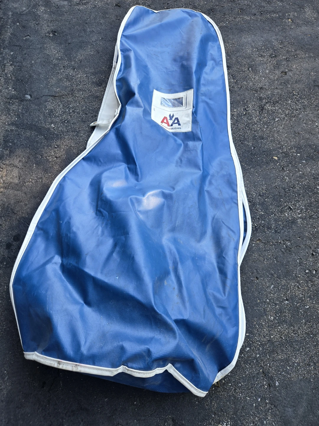 Avis Airlines Blue Travel Bag - photo 3