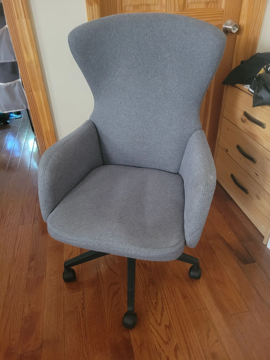 Grey Office Chair with Wheels