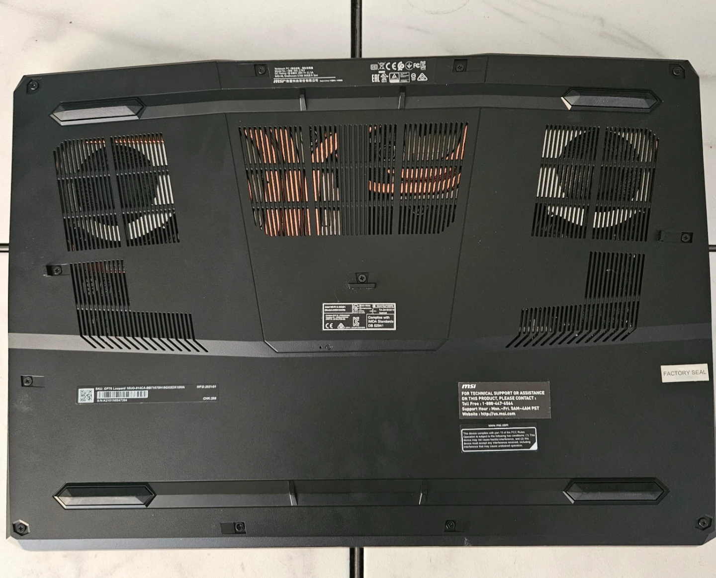MSI GE76 Raider Laptop - photo 3