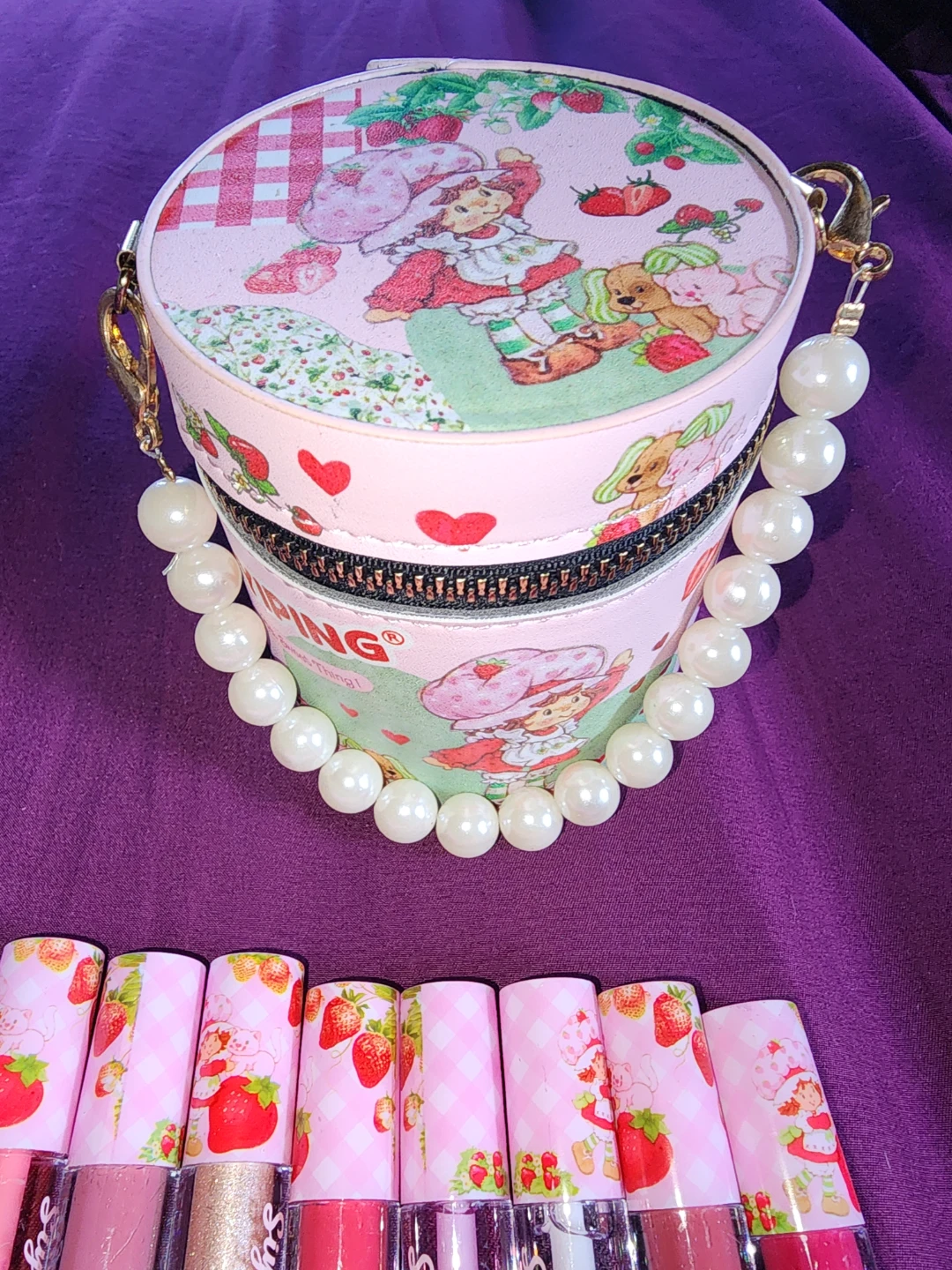 SIYIPING Strawberry Lip Gloss Set with Round Case - photo 3