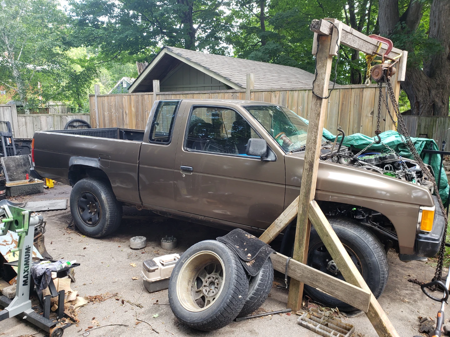 Nissan Hardbody Truck Project - photo 2