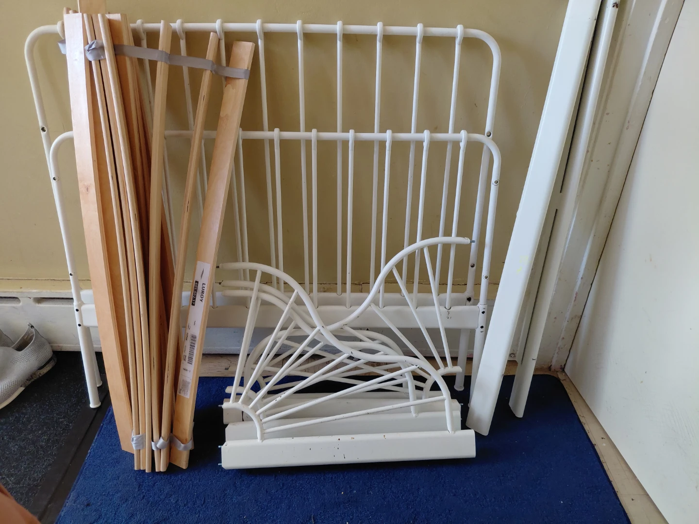 Kids bed