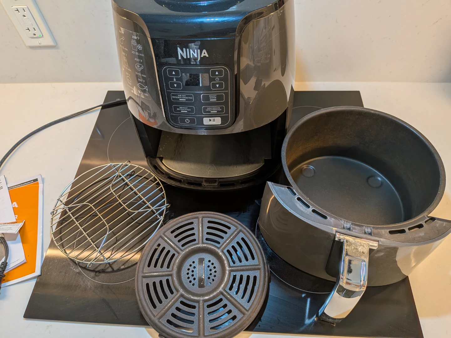 Ninja Air Fryer AF100C - photo 2