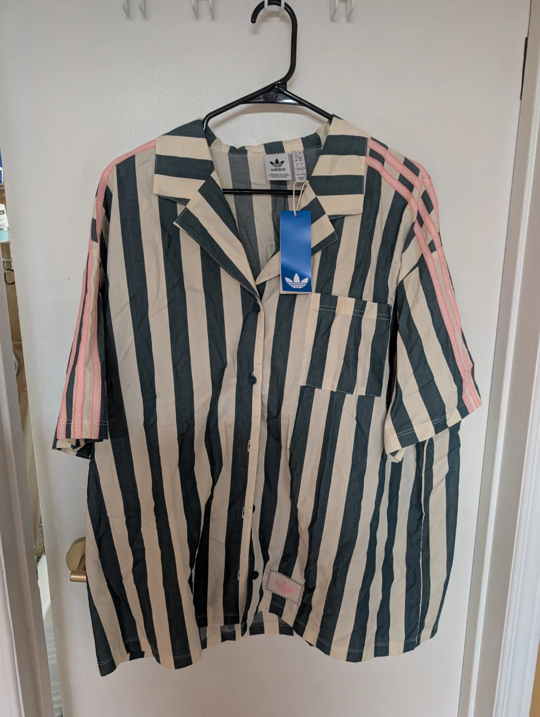 Adidas Resort 3-Stripes Shirt Large- unisex