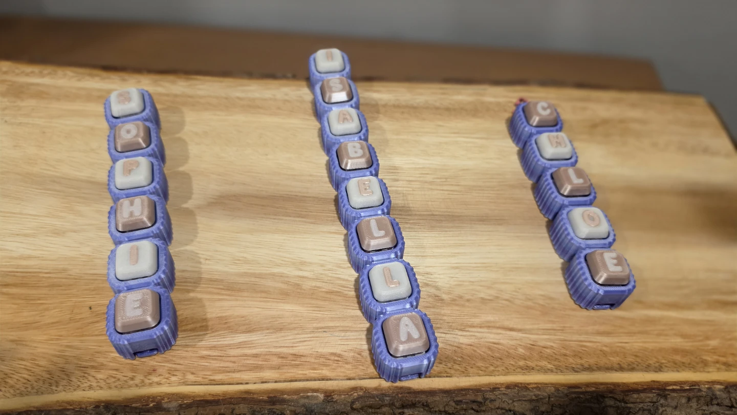 Personalized 3D printed Fidget clicker keychain. - photo 2