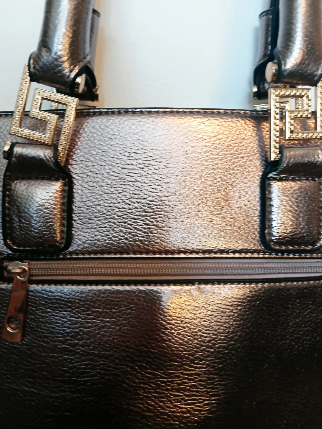 Metallic Faux Leather Tote Handbag - photo 5