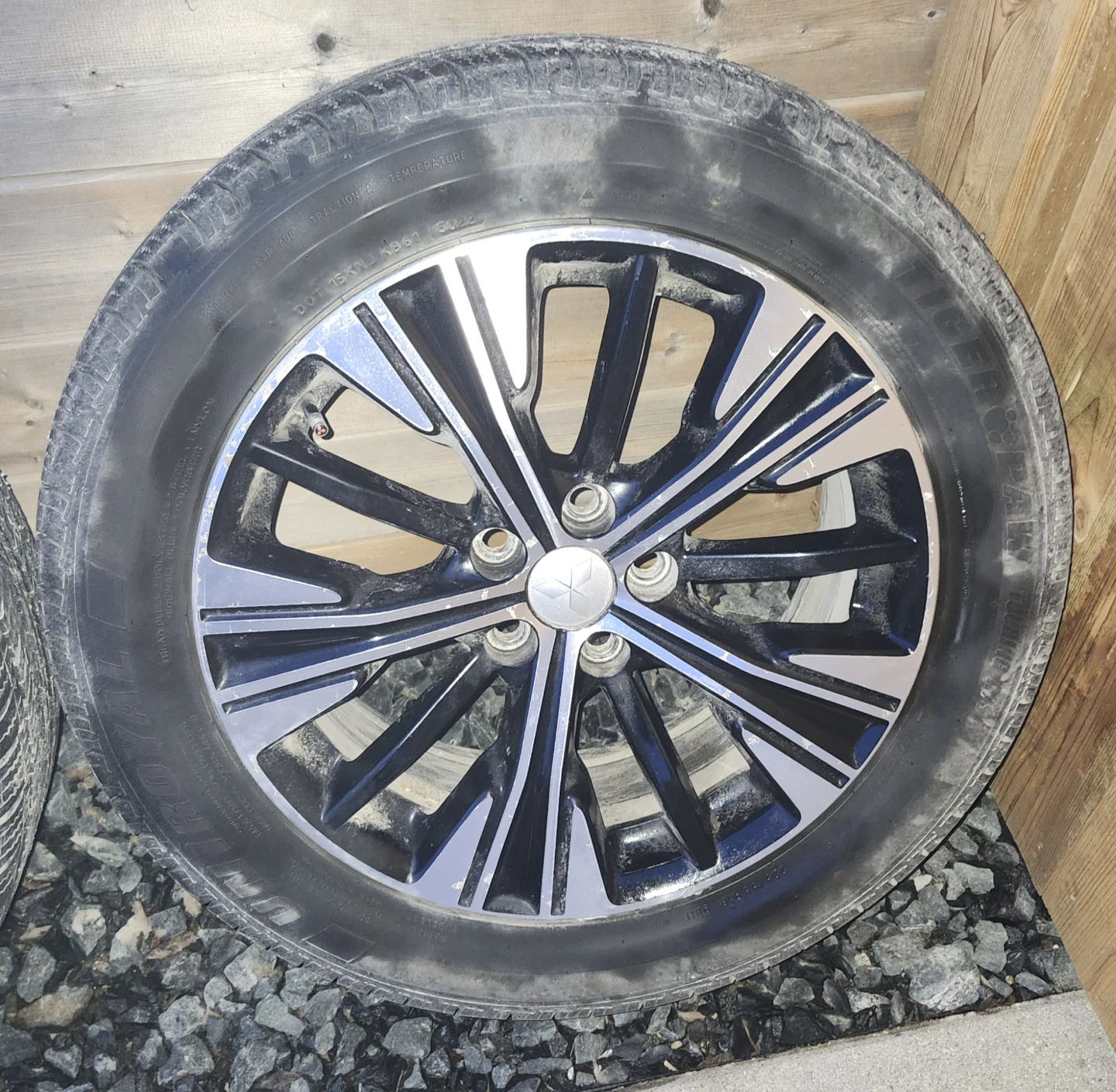 225 55 R18 All Season Tires And OEM rims 4 pcs - photo 5