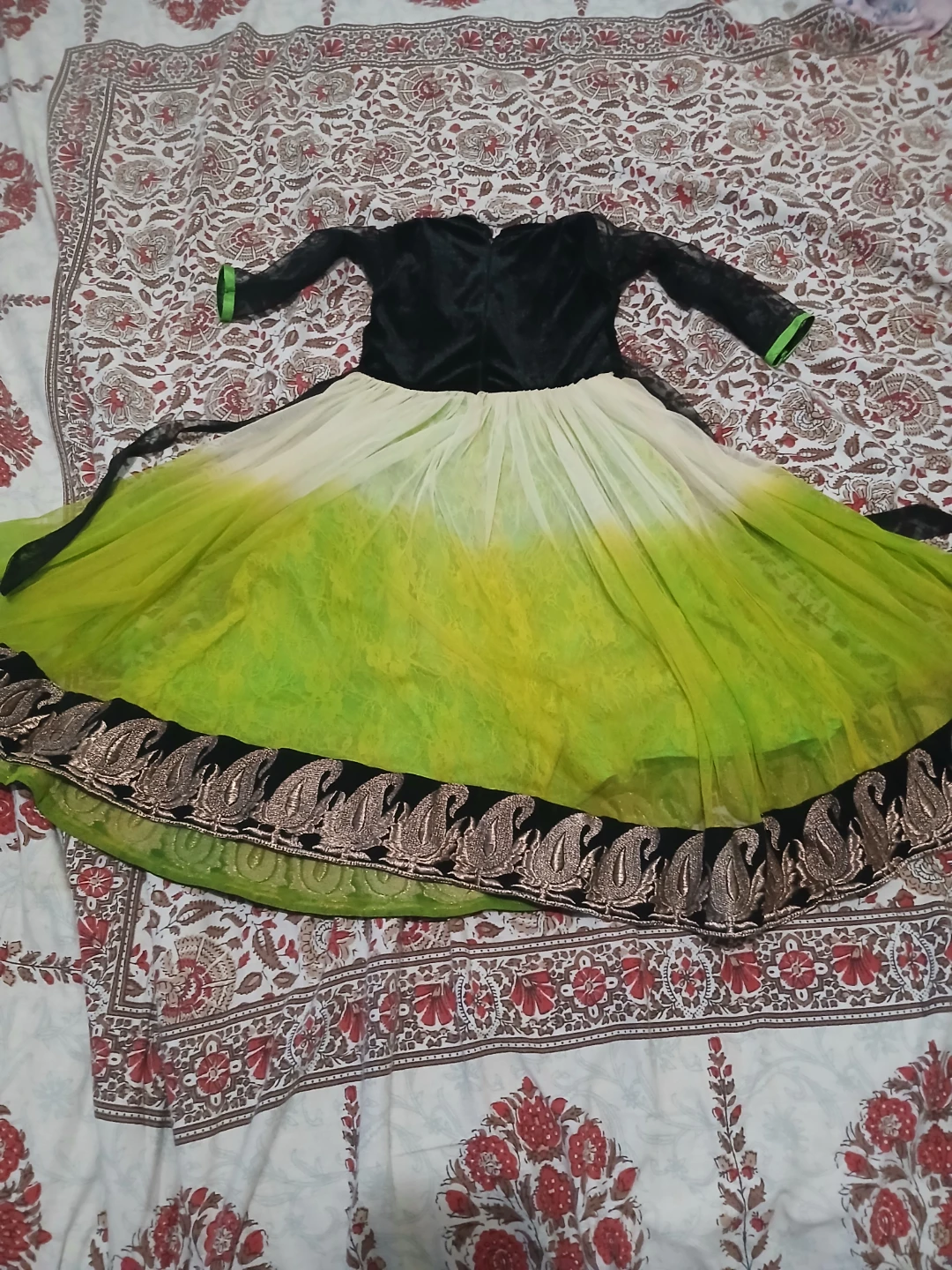 Girls Black and Green Ombre Dress - photo 2