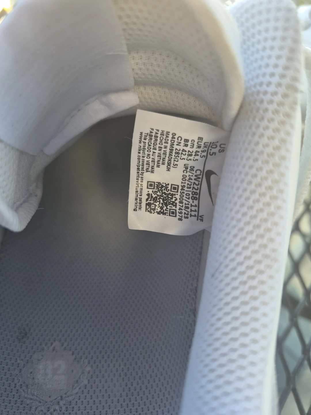 Nike Air Force 1 Low, men size 10.5 - photo 3