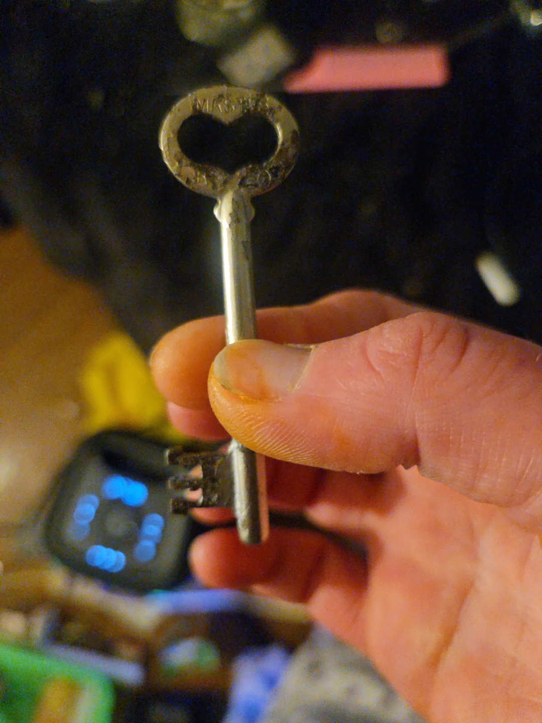 Vintage Master Lock Skeleton Key - photo 3