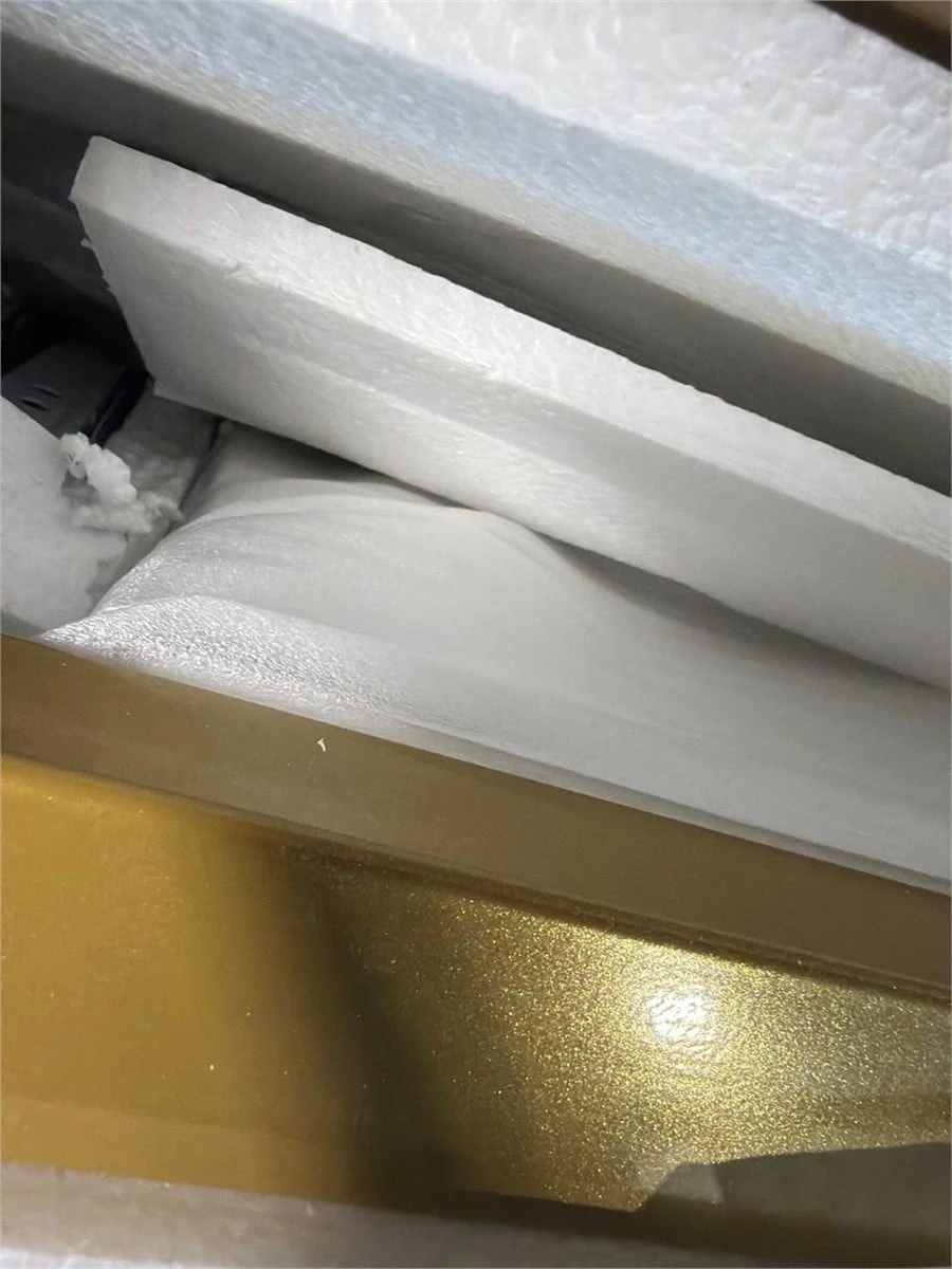 BN<>White 3-Drawer Dresser with Gold Legs - photo 5