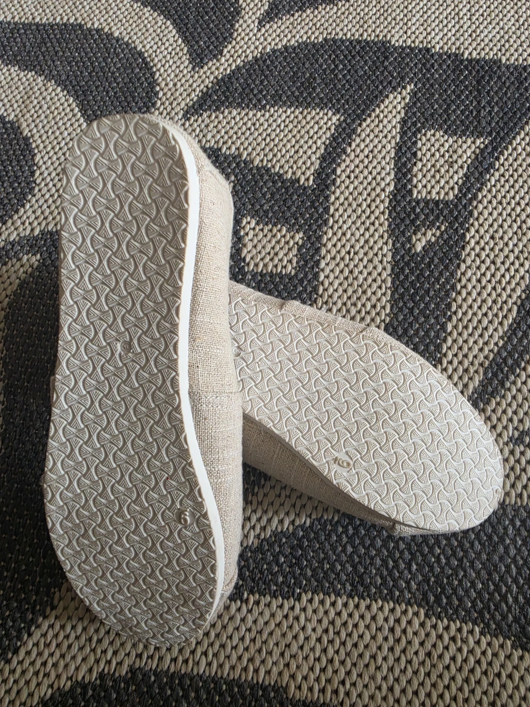 (New) Time and Tru Women's Slip-On Shoes Size 9 - photo 2