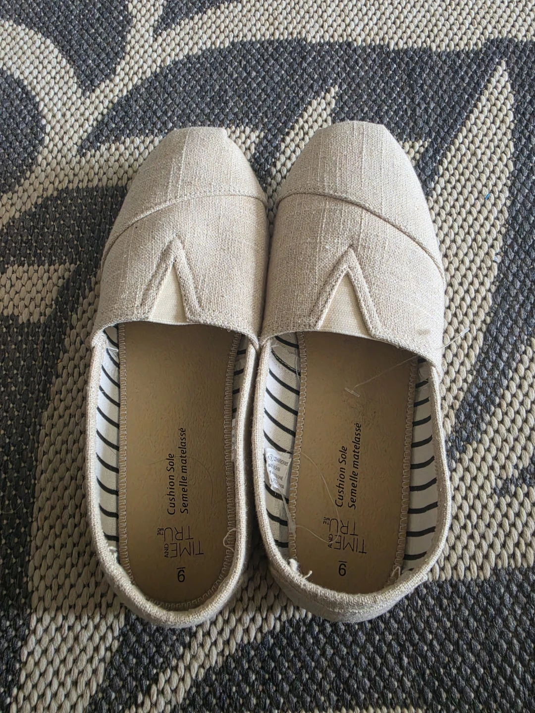 (New) Time and Tru Women's Slip-On Shoes Size 9 - photo 3