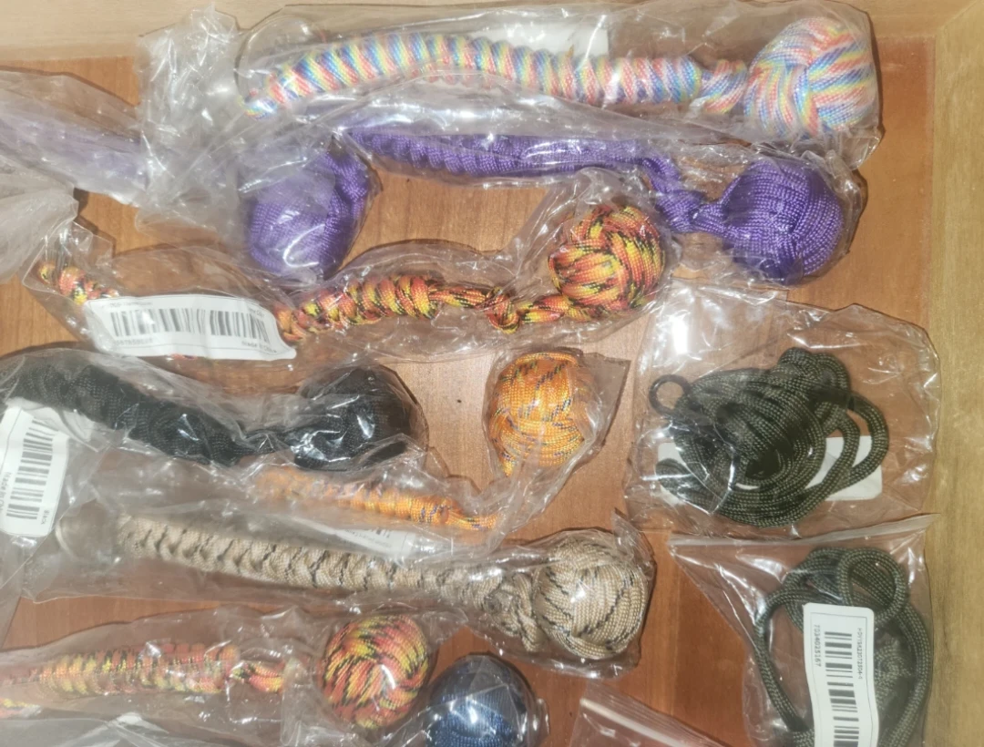 Keychain paracord self defense item & paracord lanyards