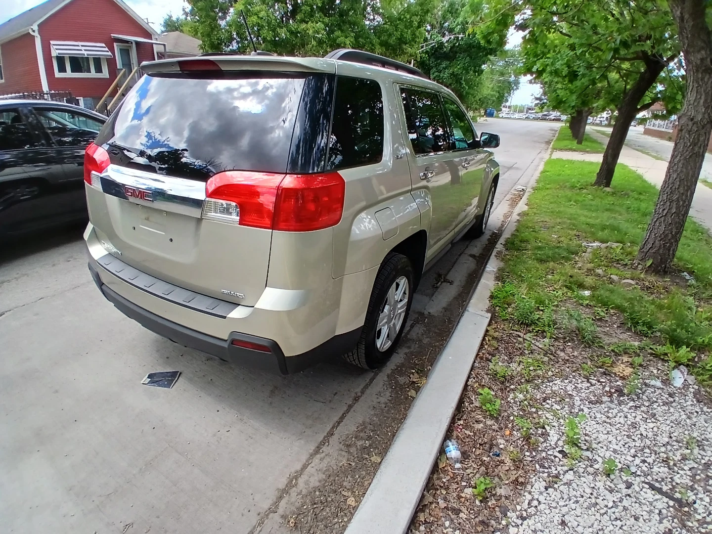 GMC Terrain SUV - photo 3