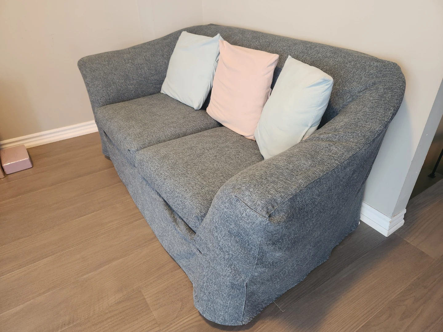 Grey Sofa with Accent Pillows - photo 2