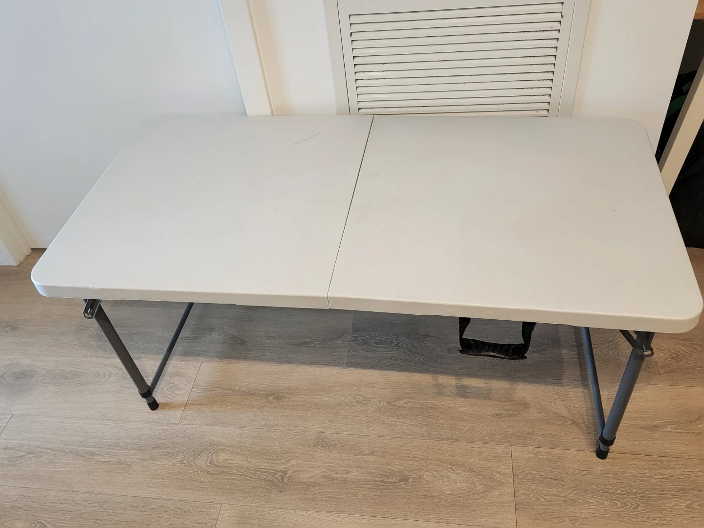 Folding Table