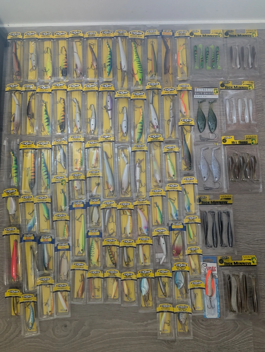 Storm / Lunkerhunt/ Lucky Strike lures