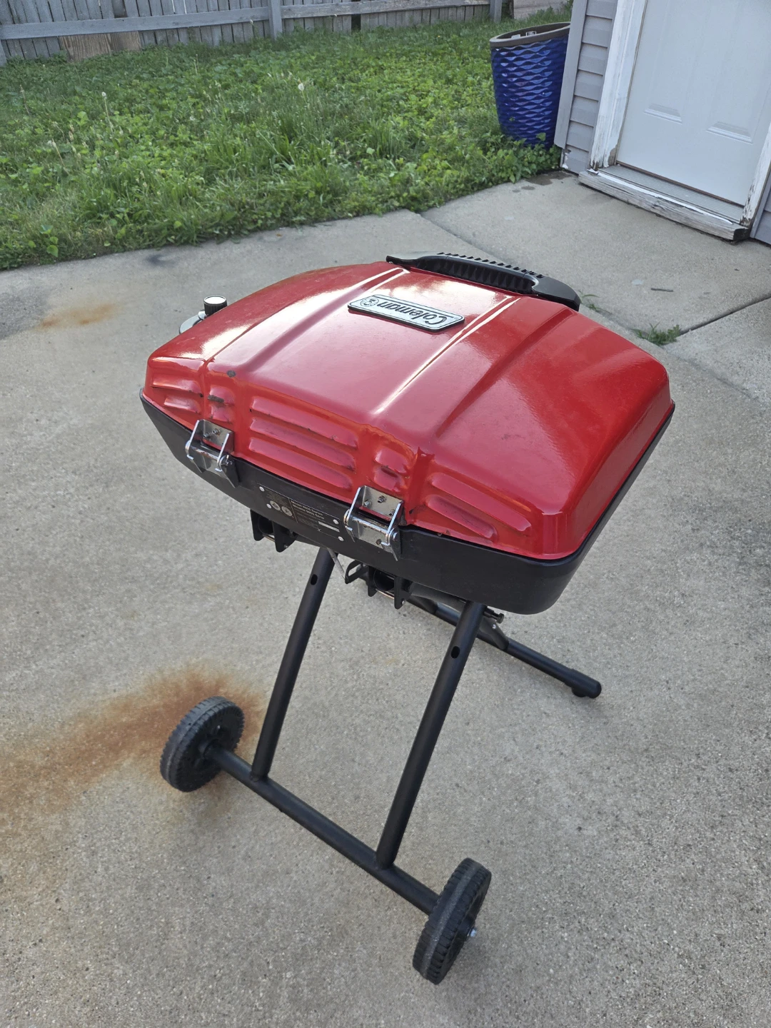 Coleman Portable Propane Grill - photo 2