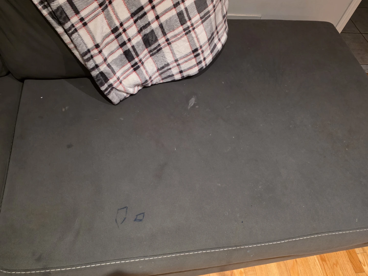Sectional - photo 3