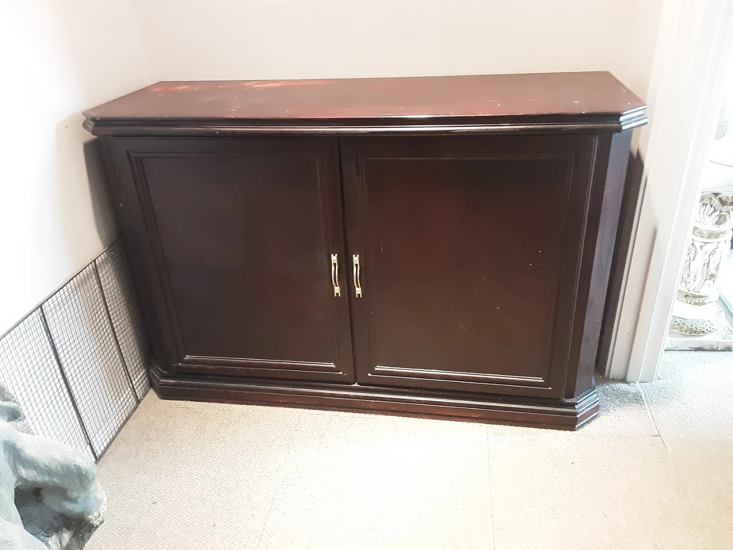 Vintage chest/cabinet