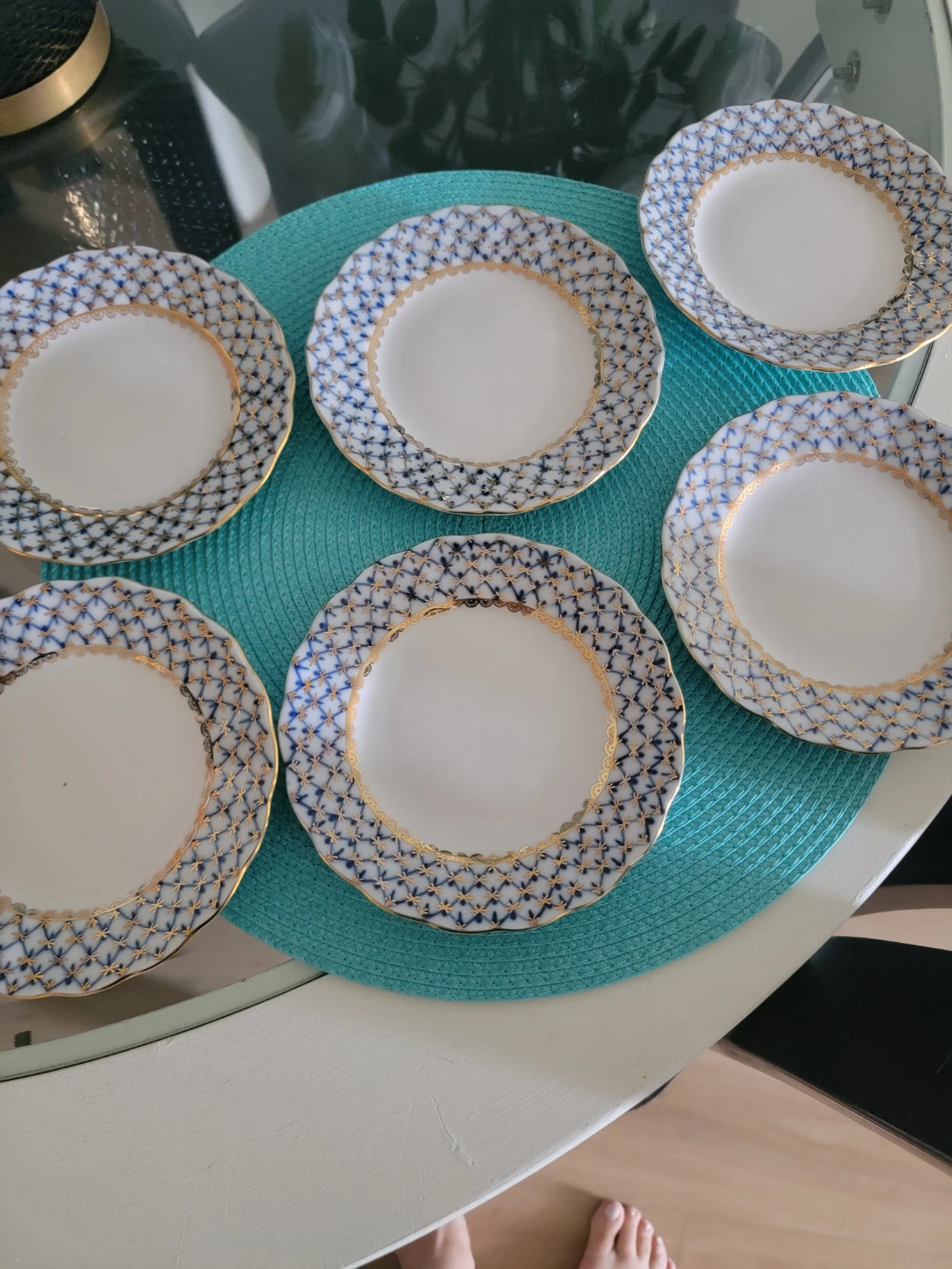 Lomonosov salad/dessert plates