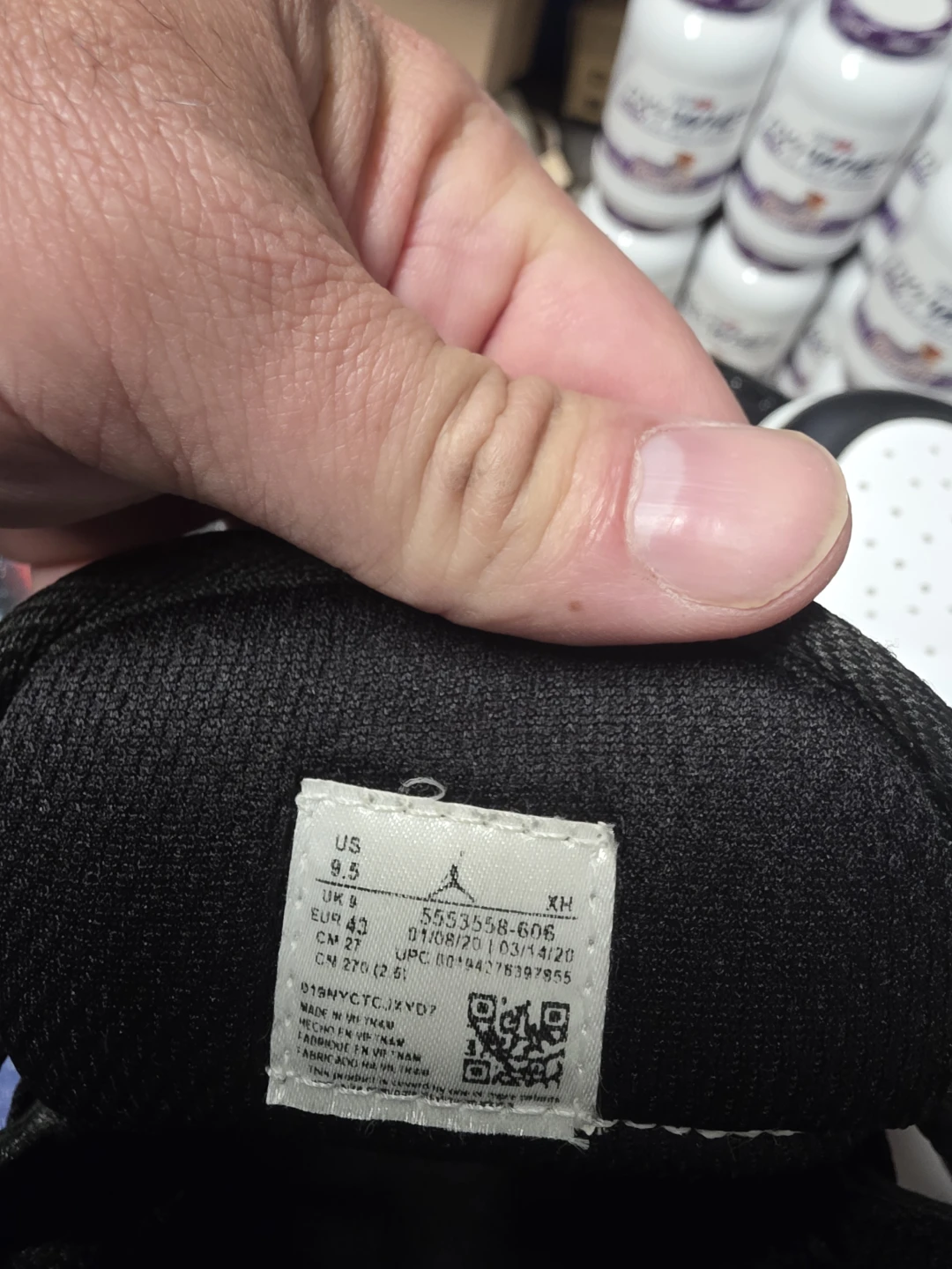 Air Jordan 1 High OG Men's Shoes - photo 4