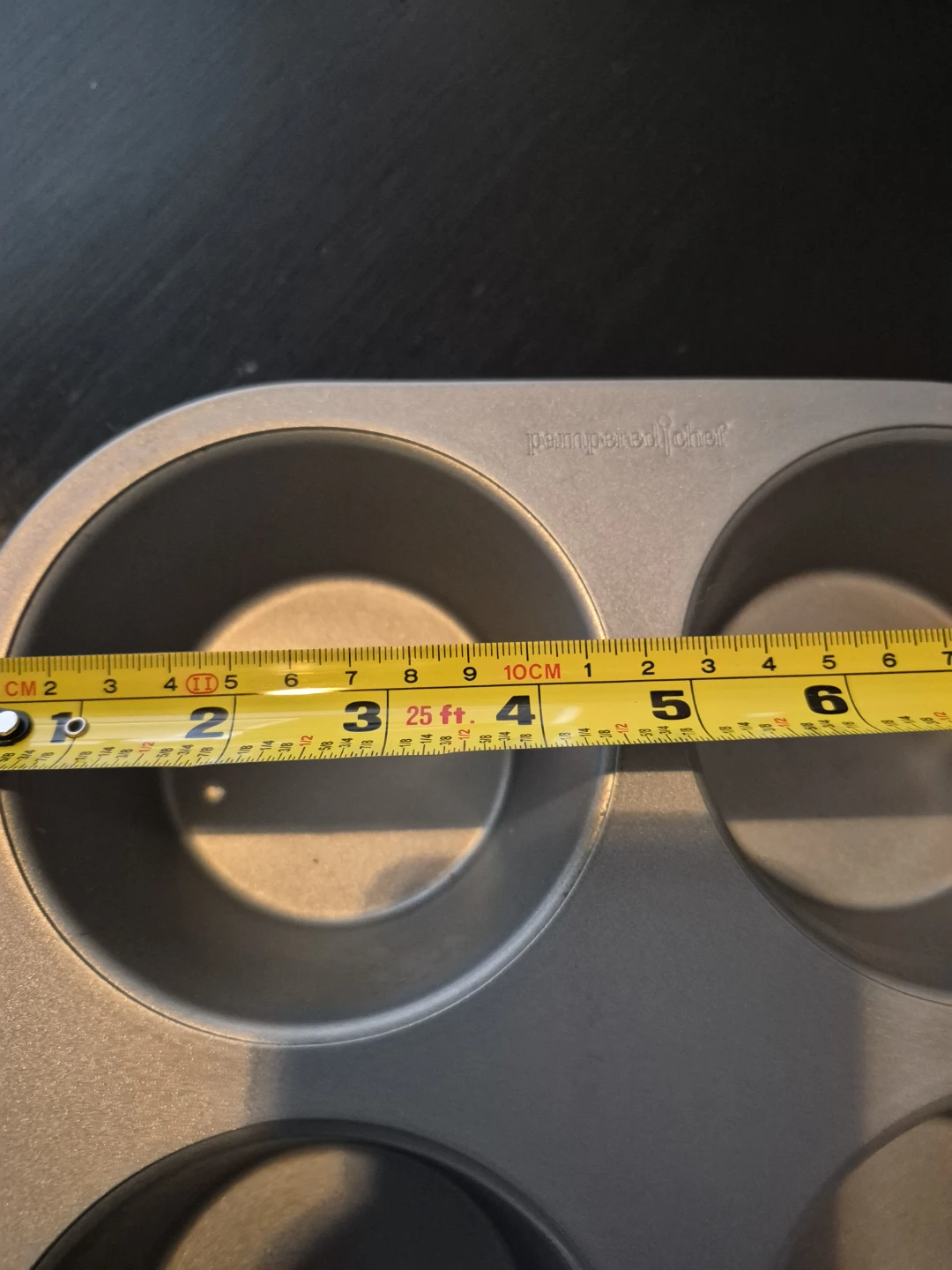 Pampered Chef 6-cup Muffin Pan - photo 3