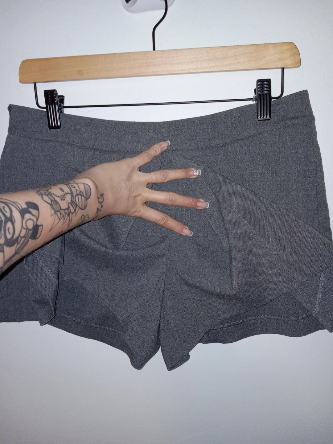 1 State Grey Shorts Size 6 - photo 2