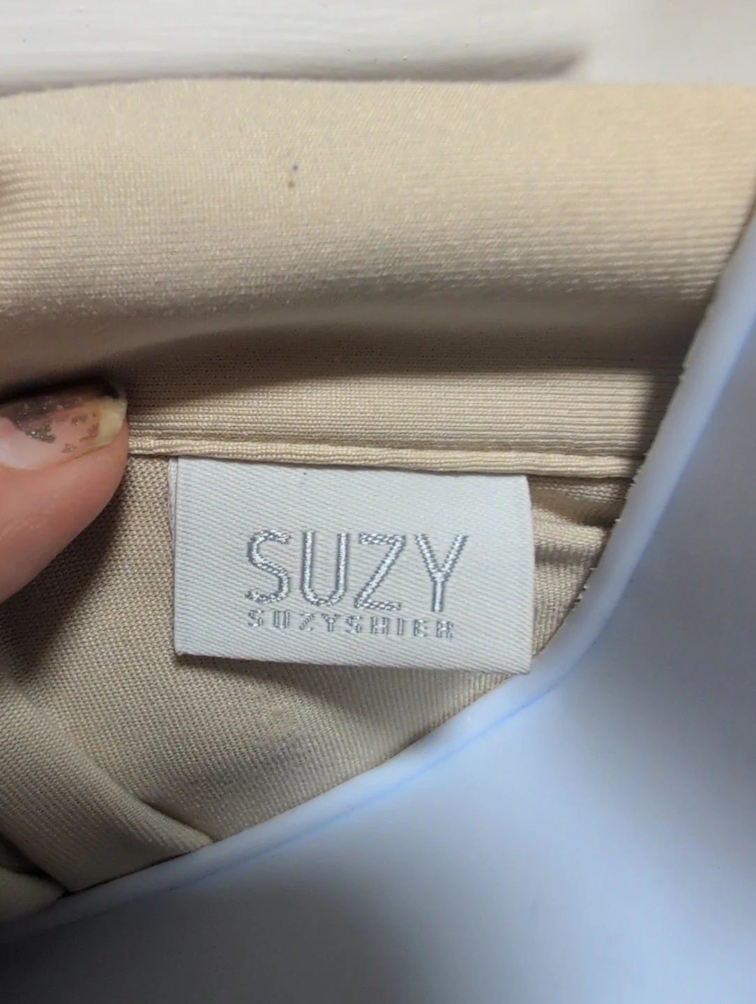 Suzy Shier Women's Beige Polo Shirt - photo 4