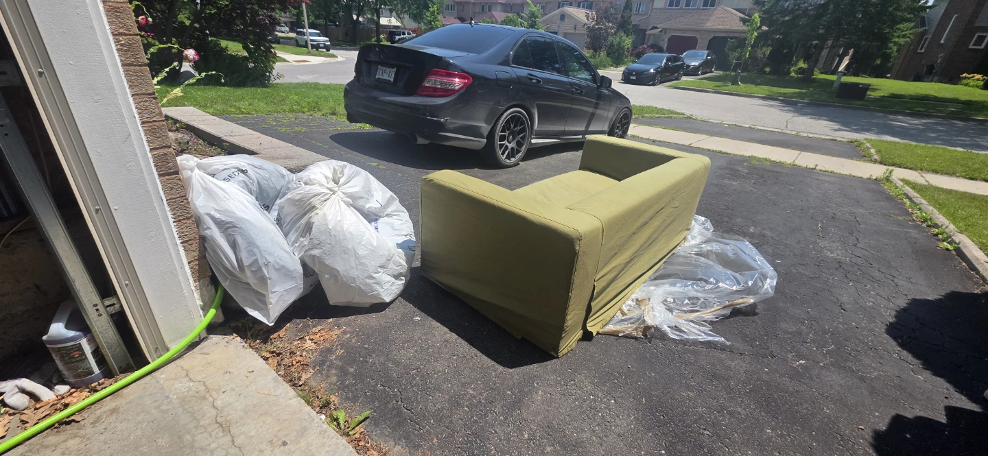 Free Green Loveseat Sofa - photo 5