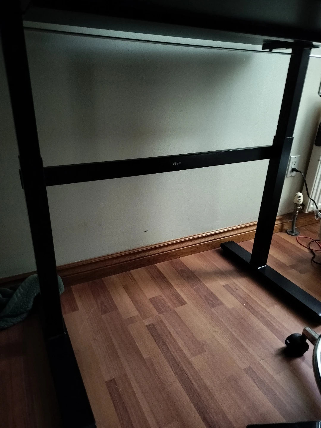 Standing desk - height adjustable, steel frame - photo 4