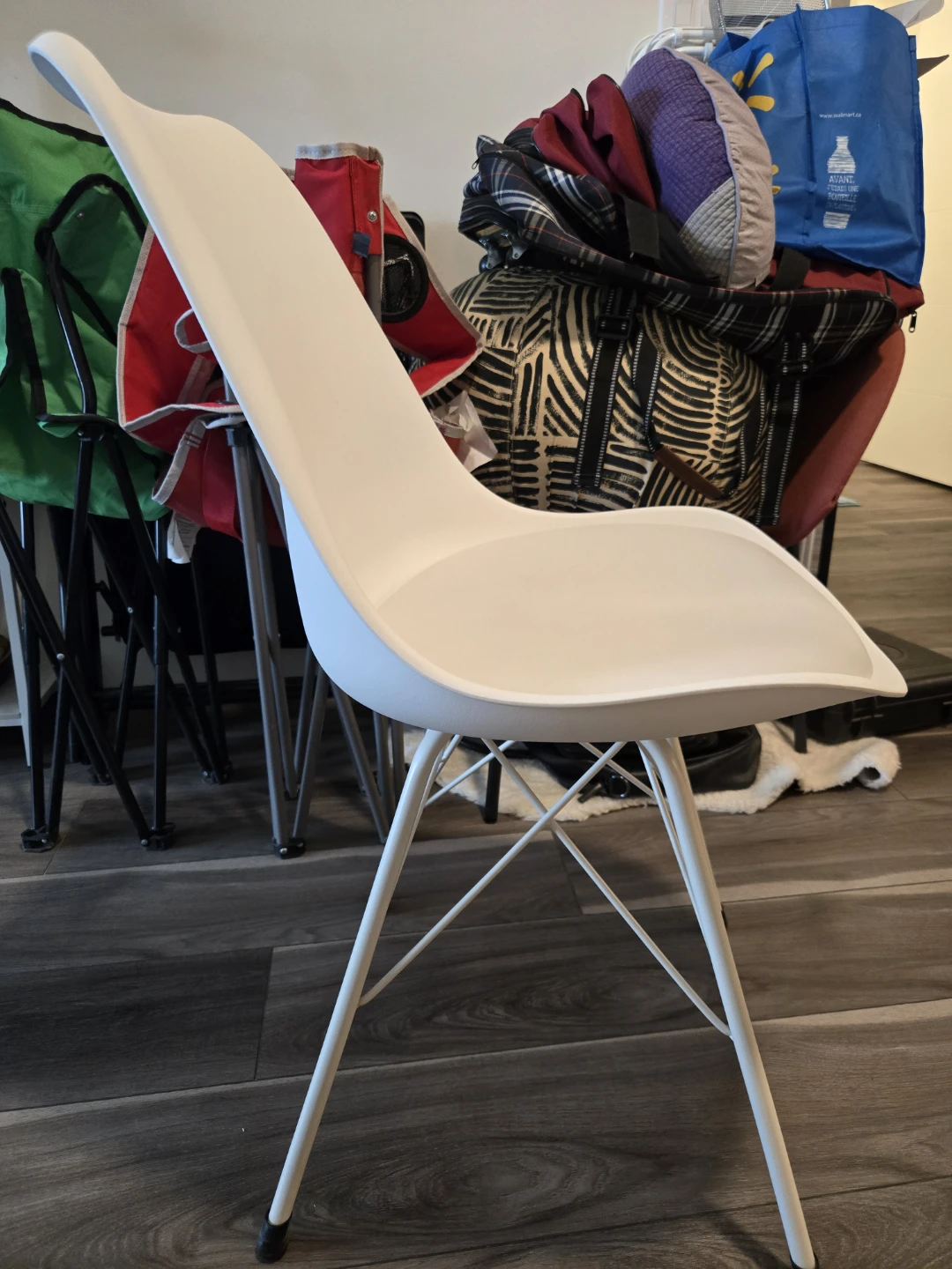White modern dining chair - photo 2