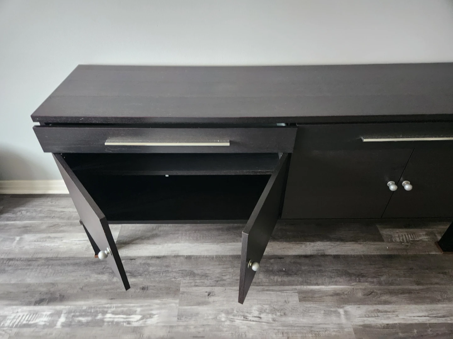 TV Stand - photo 3