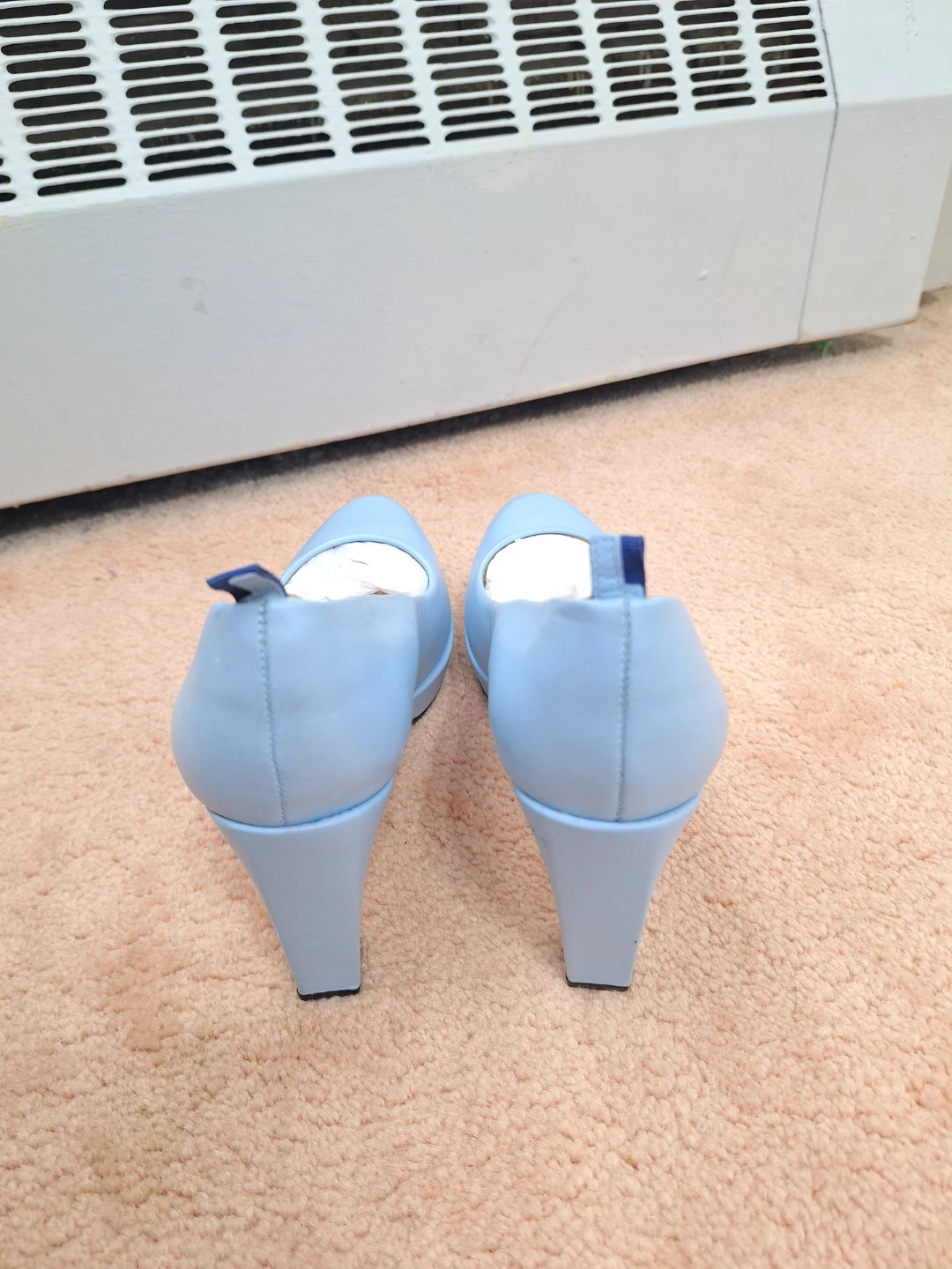 Dr. Liza Women's Light Blue Heels Size 9 - photo 3
