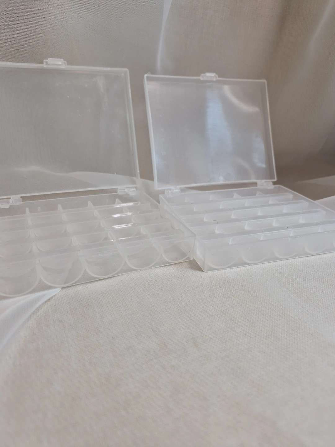 2 Plastic Bobbin Holder Containers each hold 25 - photo 5