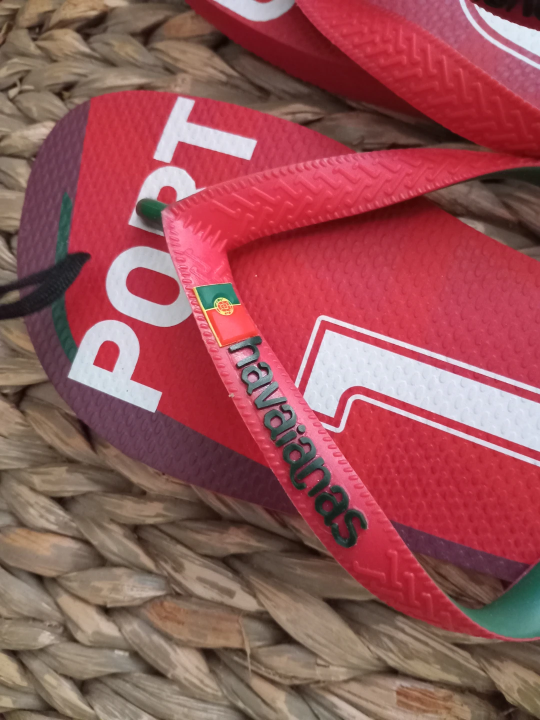 Havaianas Portugal Flip Flops - EUR 37/38 - photo 3