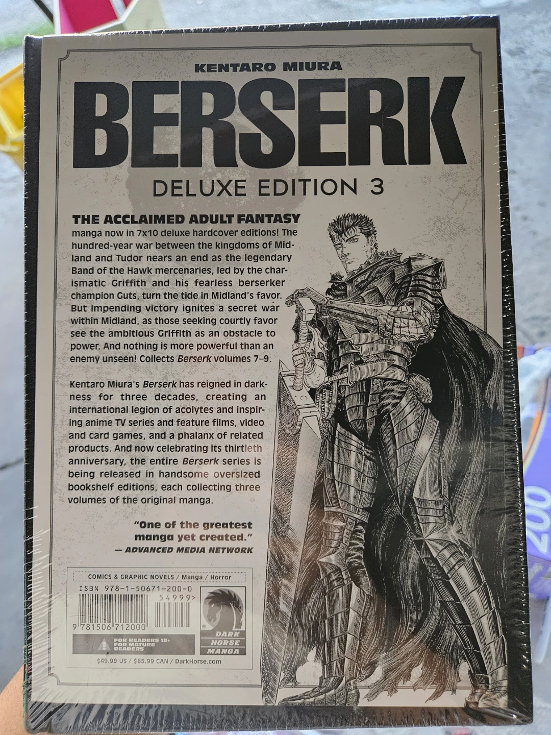 Berserk Deluxe Edition Volume 3 Manga - photo 2