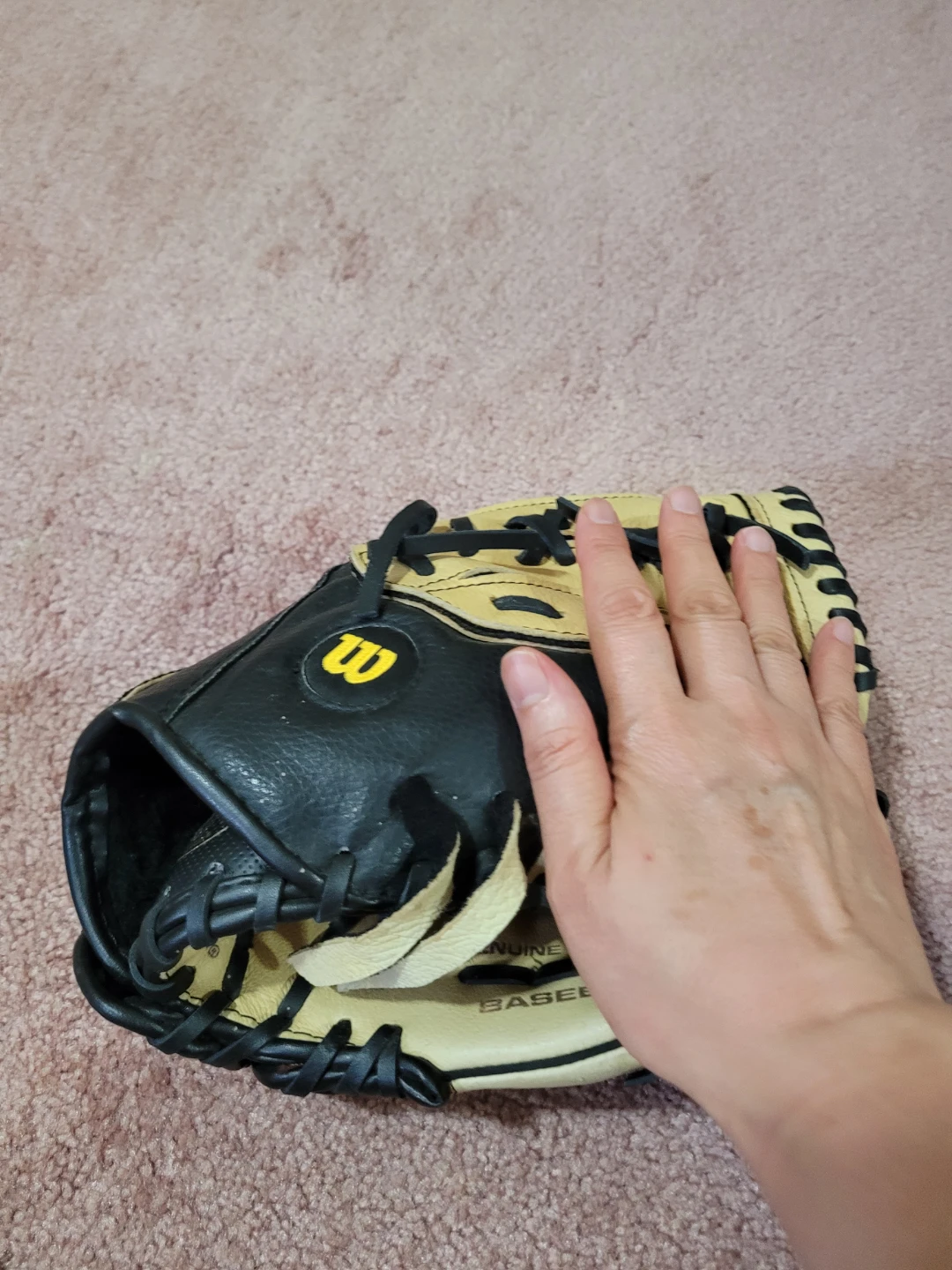 Wilson "W" Baseball Glove - photo 4