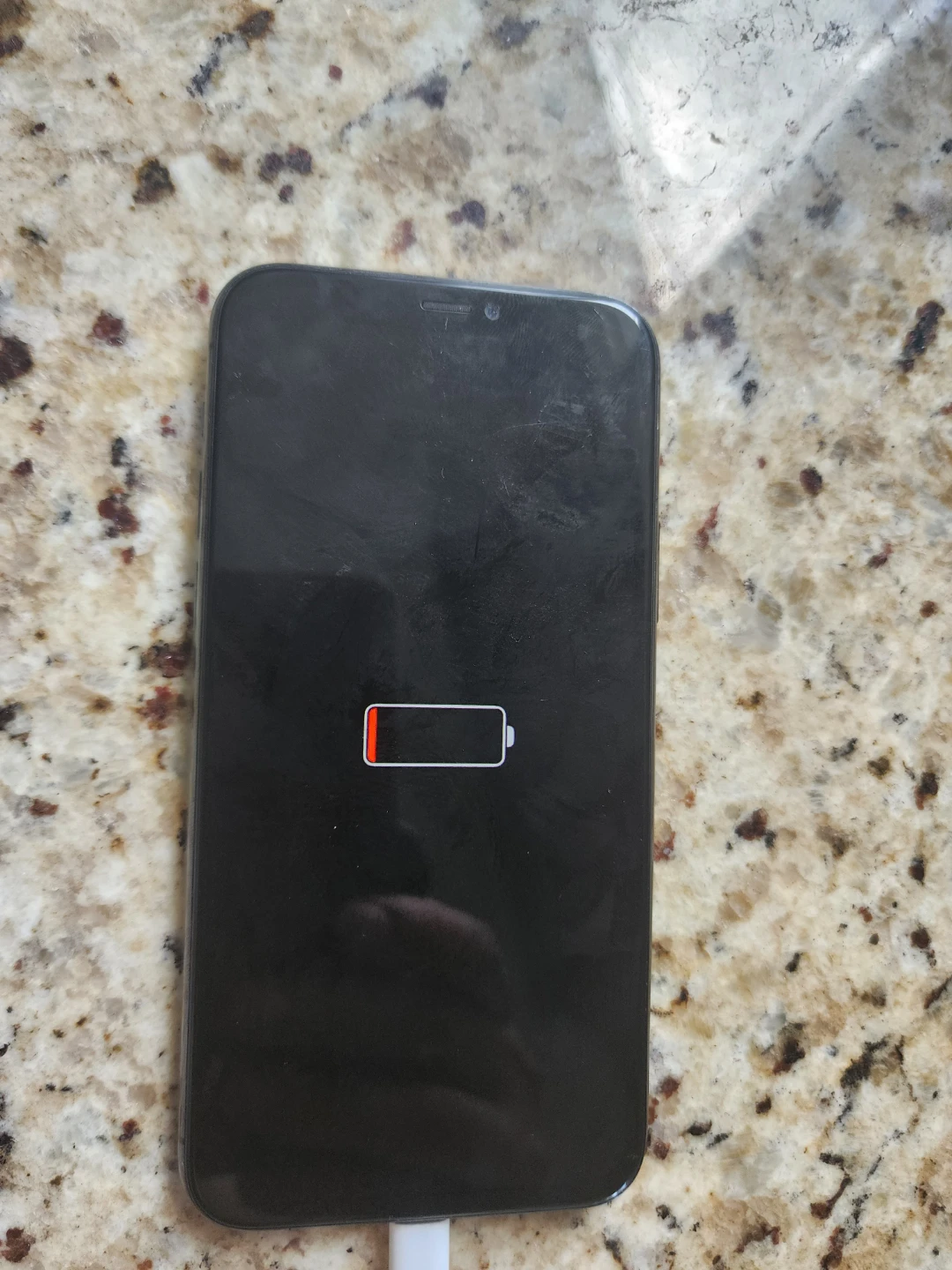 Apple iPhone 11 Pro dead battery no icloud