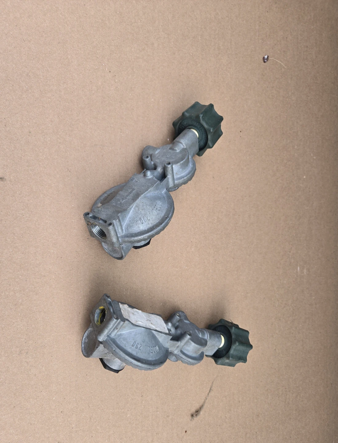 2x Propane Gas Regulators  High Volume - photo 4